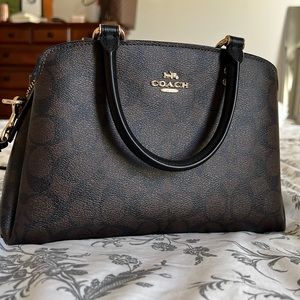Coach purse brown/black small/medium size with shoulder strap excellent